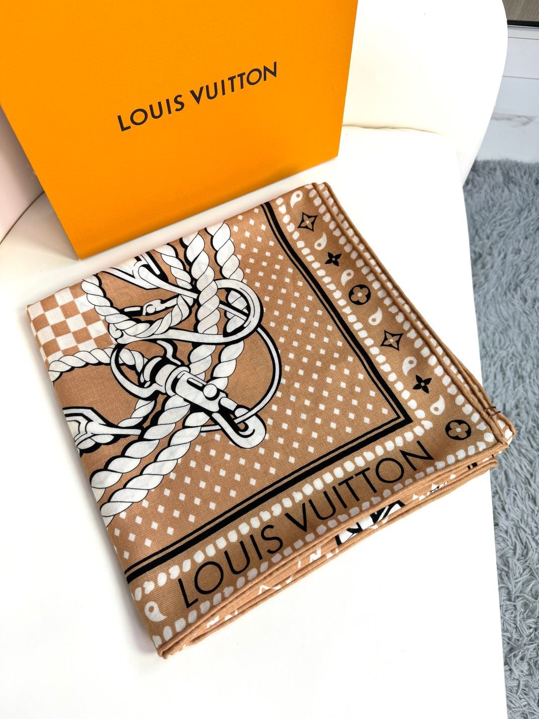 Louis Vuitton Scarf